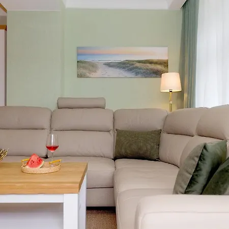 Waldschloss App 2 ゼーバート・ヘリングスドルフ